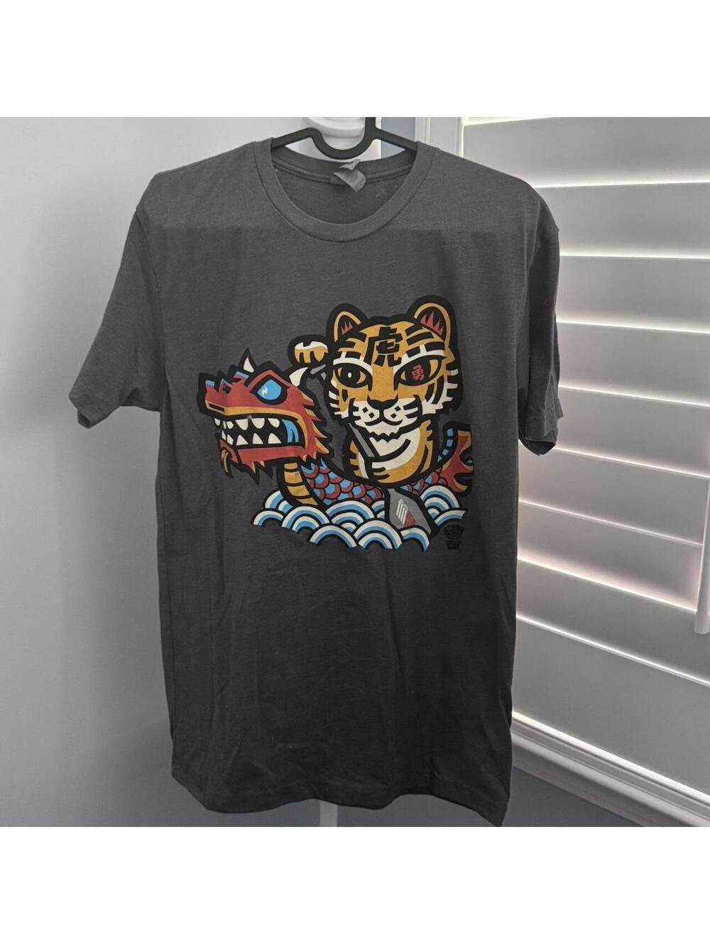 Burnwater Dragonboat Unisex Grey and Black Tee S